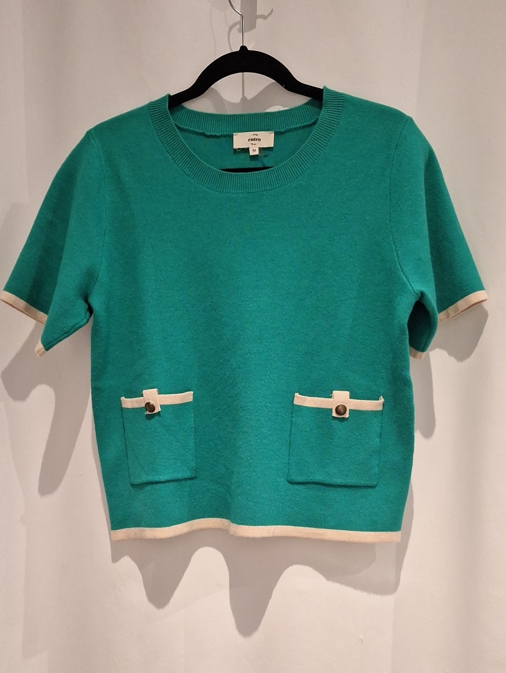 Entro Green Short-Sleeve Lady Knit Top with Contrast Trim